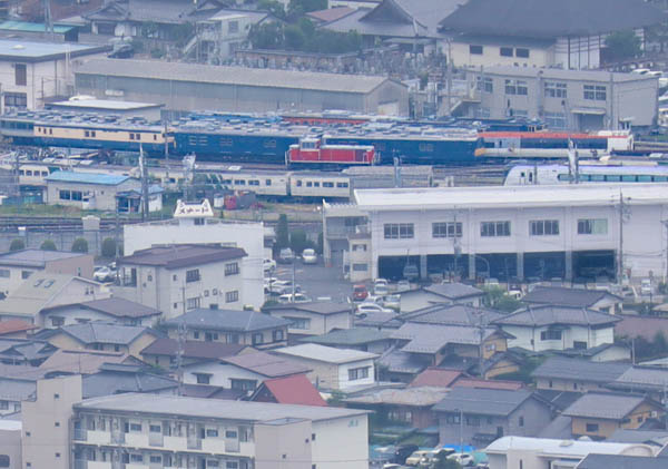 photo：JR長野車両センター,185系：地附山から