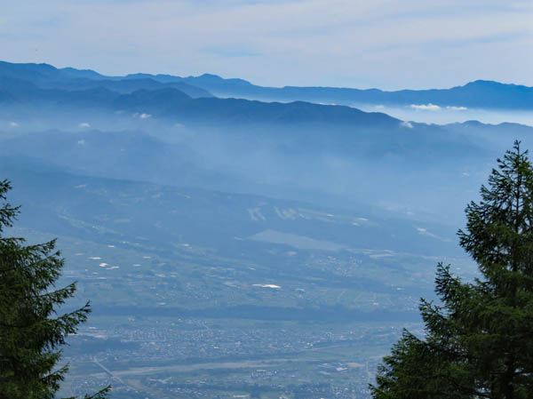 photo：朝靄の釜無川流域：甘利山