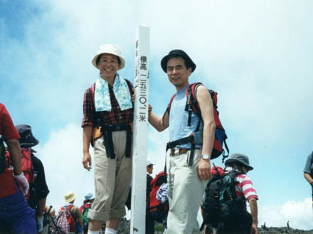 photo ：蓼科山山頂　2530mにて