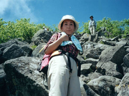 photo ：大きな岩がゴロゴロの急登：蓼科山