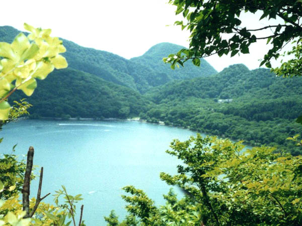 photo：真下に大沼（おの）が見える：赤城山