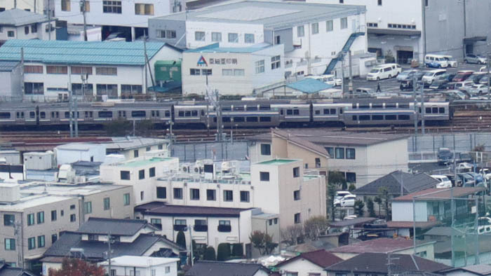 R長野C廃車置き場．総武・横須賀線E217系：地附山から