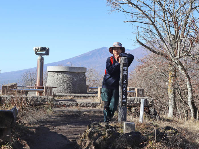 photo：離山山頂三角点：離山