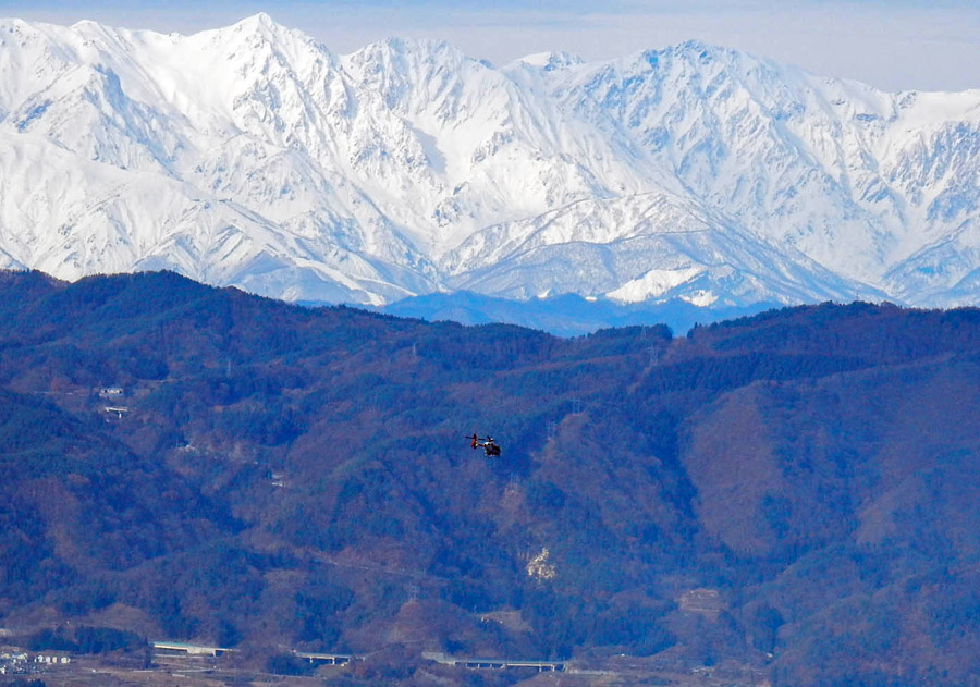 写真・飛んで来たヘリコプター