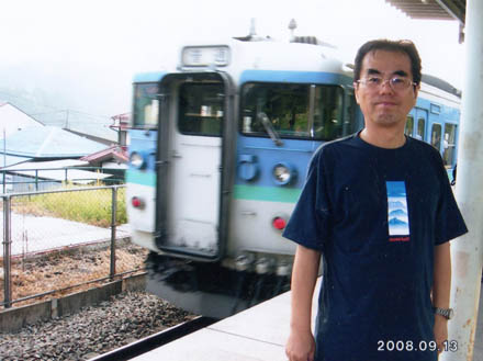 photo：115系長野色電車：相模湖駅
