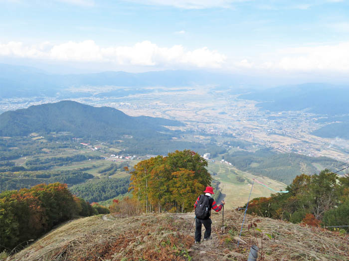 photo14転げ落ちそうな急階段