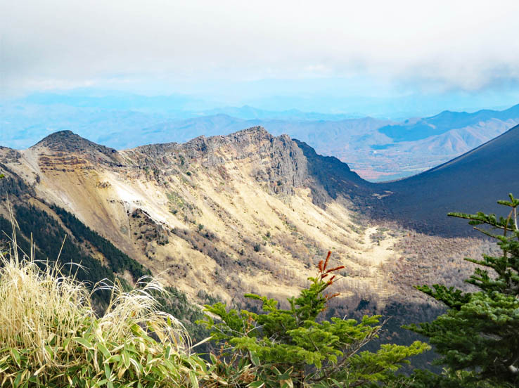 photo20山頂から仙人岳、Ｊバンド、北軽井沢：黒斑山