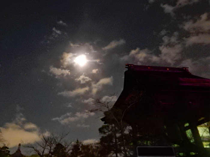 photo：夜の善光寺鐘撞堂