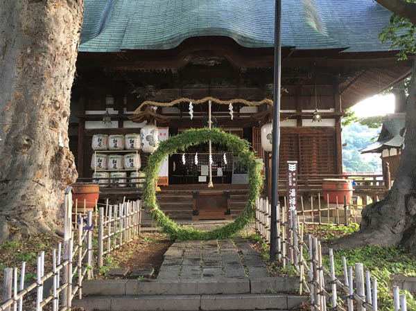16湯副神社の茅(ち)の輪