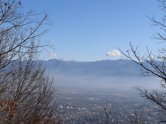 横手山、白根山方面：地附山から