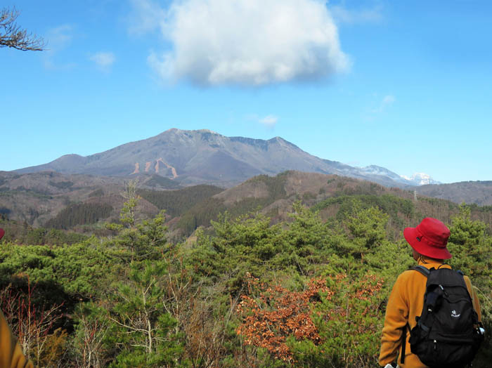 photo：山頂から：地附山
