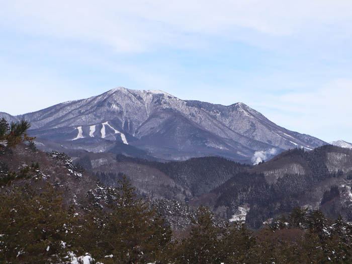 菅平方面：地附山から