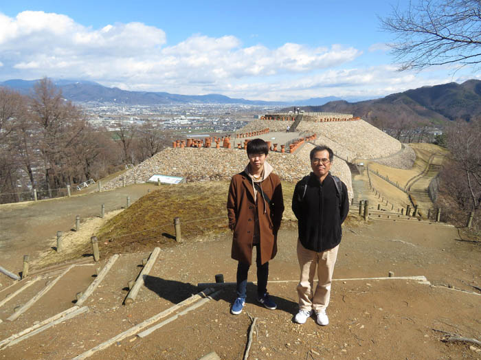 photo4古墳を見下ろす