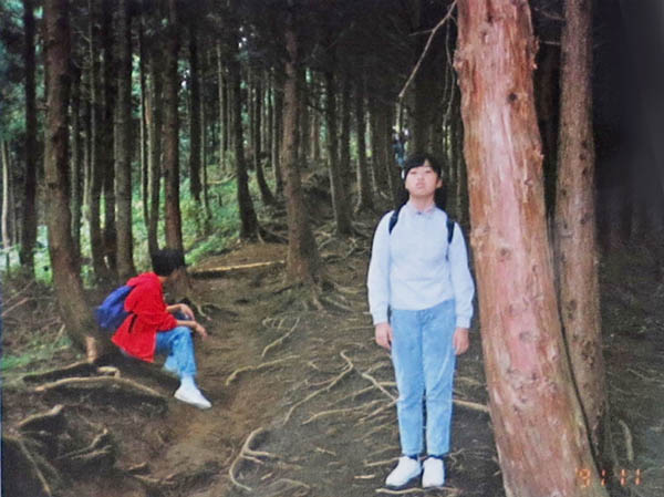 photo：暗い森で「ねぇまだ？」