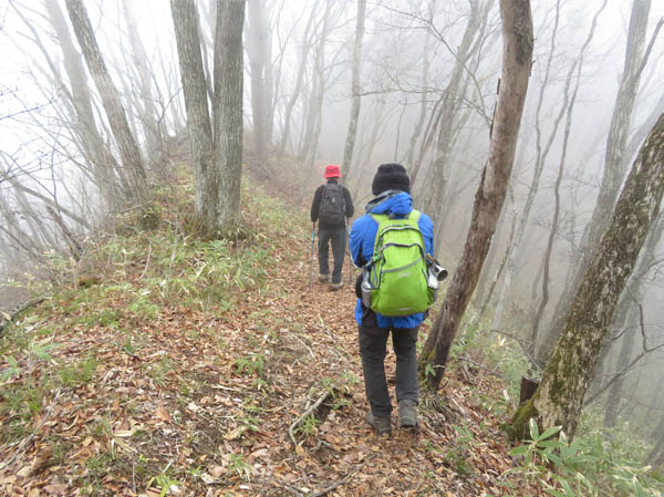 photo12ガスの中を行く