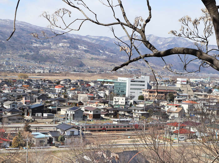 photo：キティパークから戸倉駅周辺