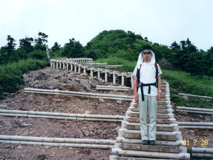 photo20山頂下の階段