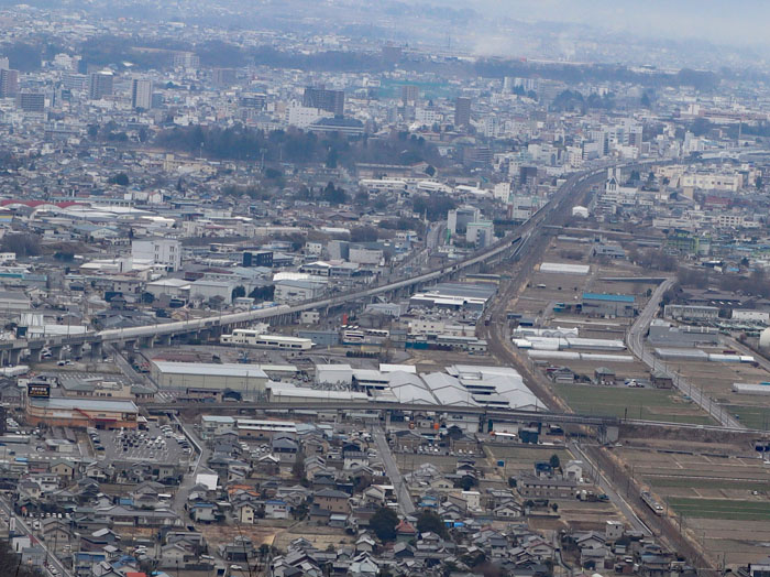 頂上から上田駅方面：和合城跡