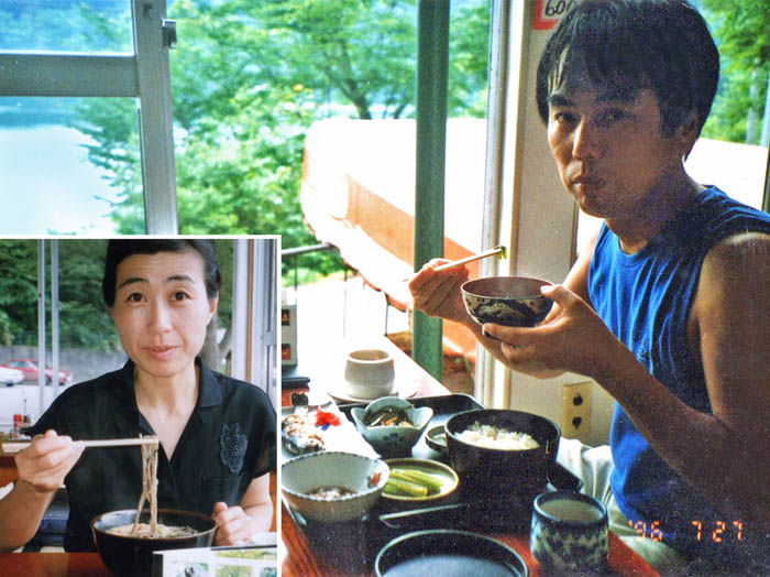 photo6湖を見ながら昼食