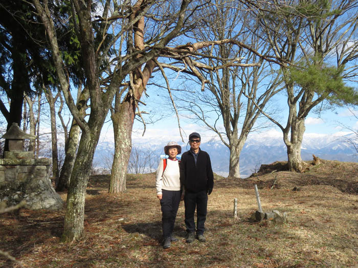 photo：髻山山頂で