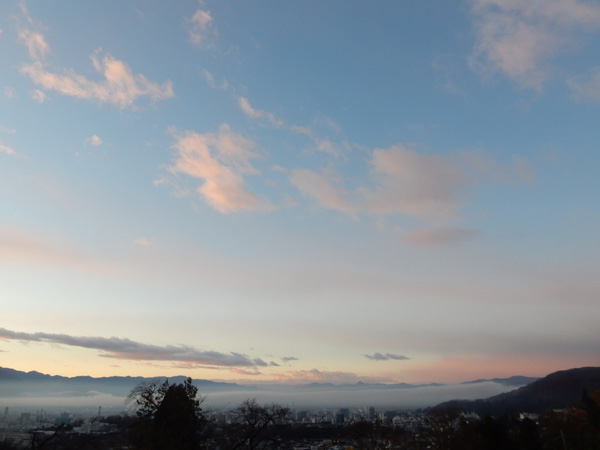 photo・長野市の朝の空　2019.12.4