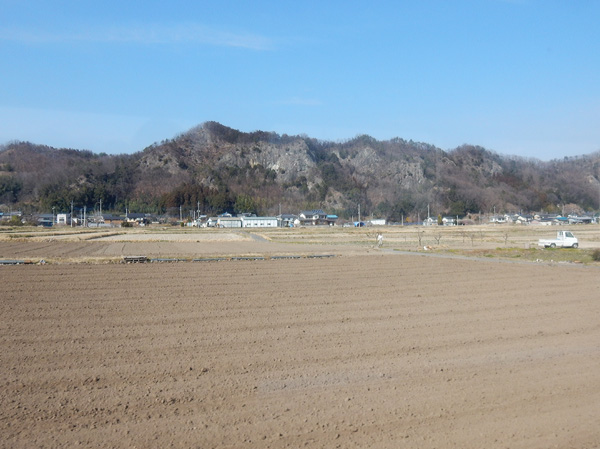 photo：神成山九連峰（電車から）