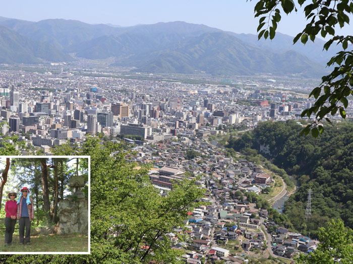 photo：頼朝山山頂付近から裾花川 