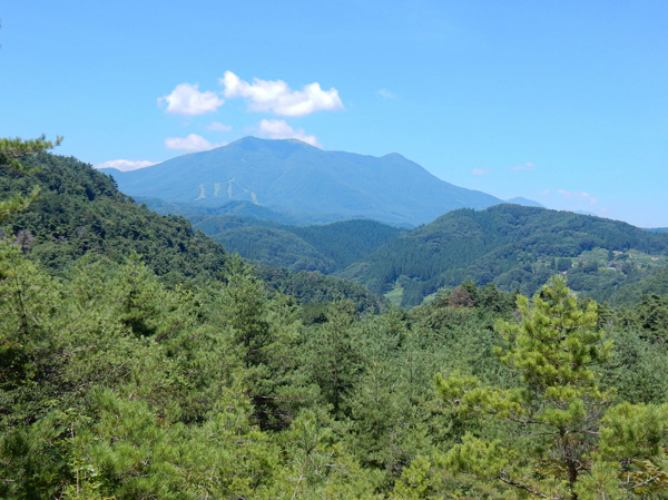 photo・飯縄山