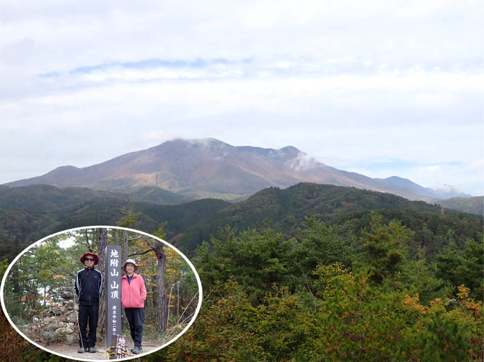 photo8秋色に染まる飯縄山：地附山 