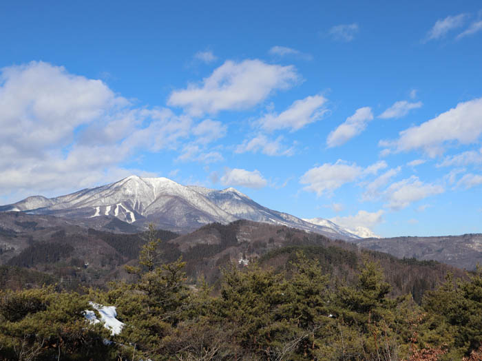 飯縄山：地附山