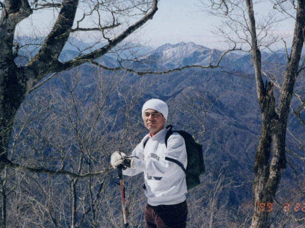 photo：丹沢の山並みを見る：石棚山