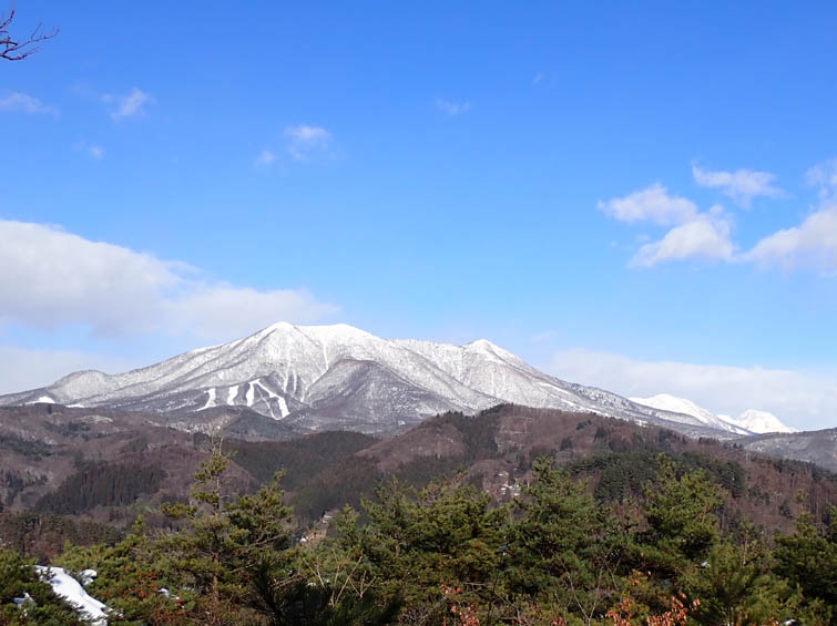 飯縄山：地附山から