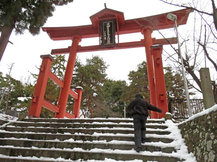 photo11長い名前の県社へ 