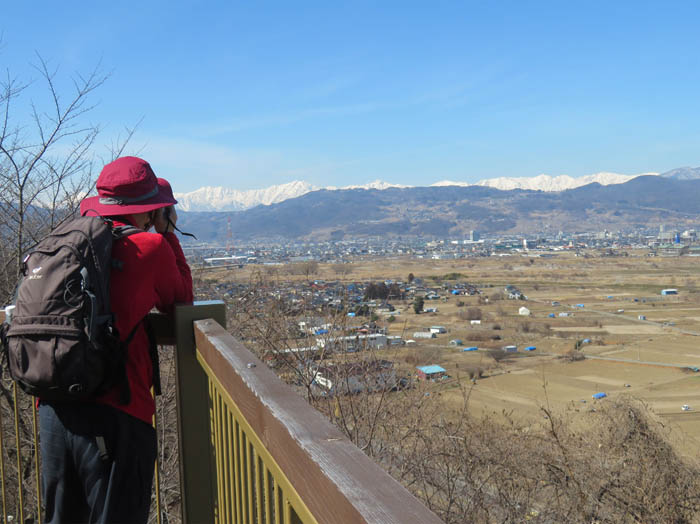 photo15アルプスが真っ白だ：地附山 