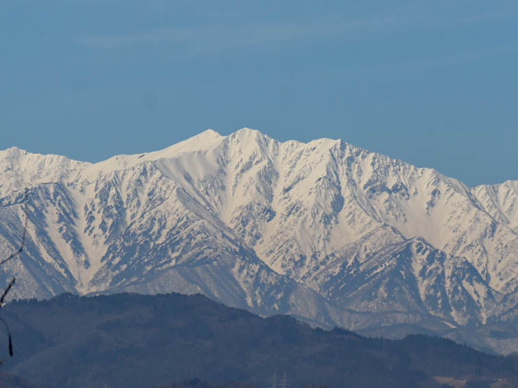 爺ヶ岳（左）、鹿島槍ヶ岳