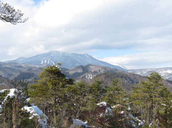 photo・飯綱山