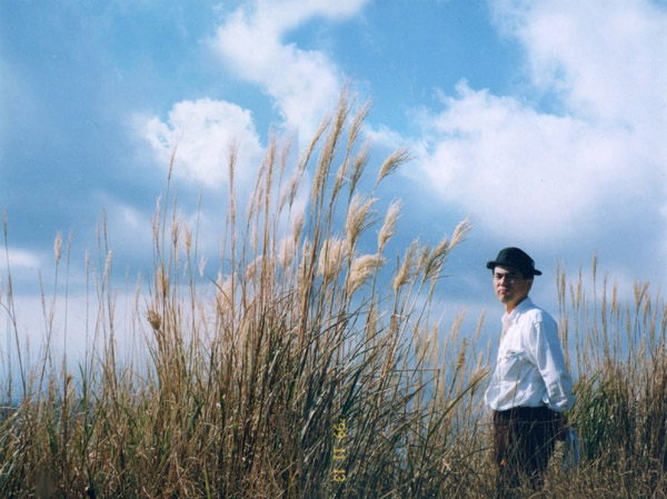 photo 広い山頂で