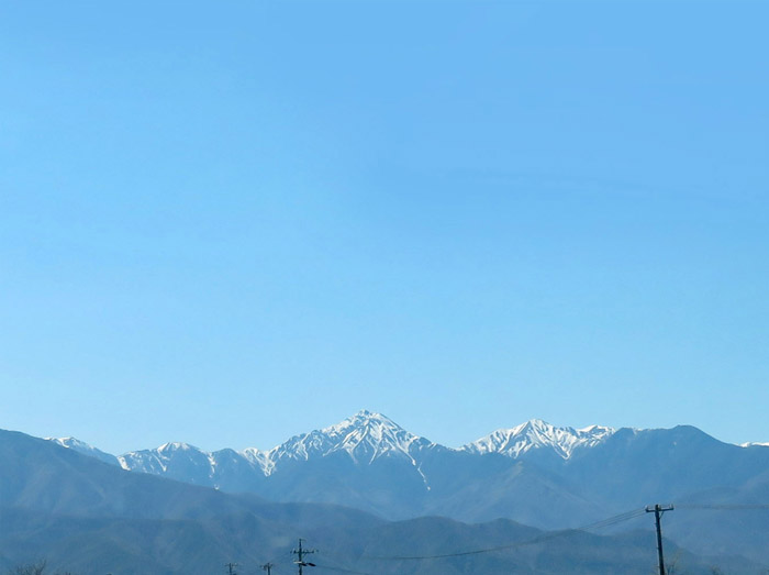 photo 長野道車窓から、常念岳