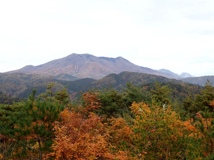photo10飯縄山、黒姫山、妙高山