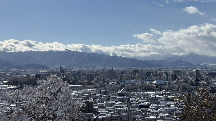 長野盆地の雪景色