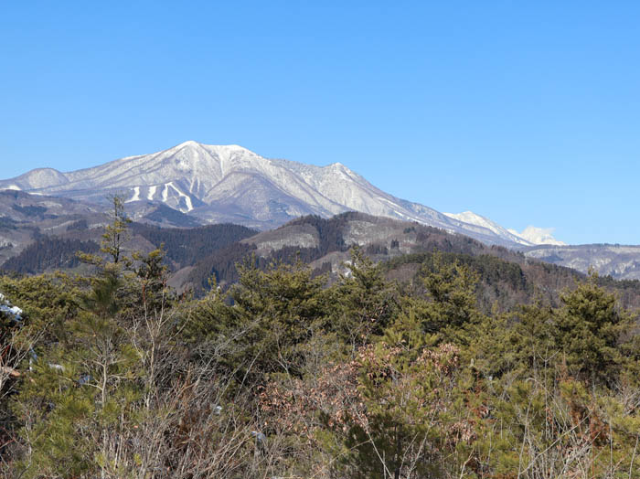 飯縄山：地附山から