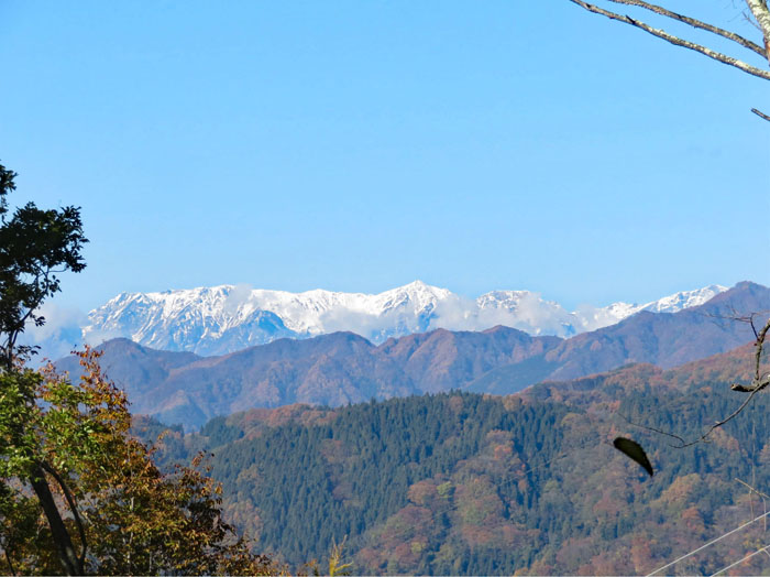 photo：白馬（しろうま）三山・葛山登山道から