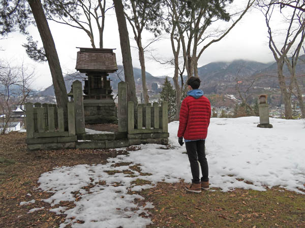 photo：県社から葛山、大峰山