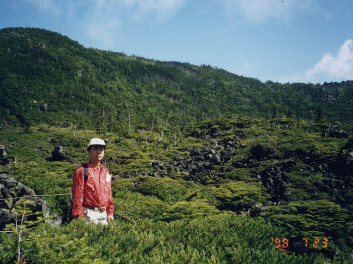 photo：歩き始めは坪庭から：北横岳