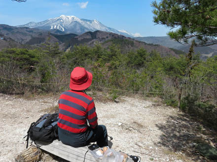 photo：地附山山頂でおやつタイム