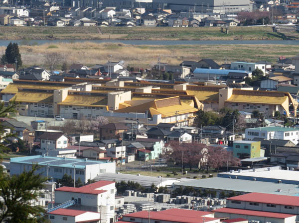 photo：千曲川と稲荷山養護学校・千曲市