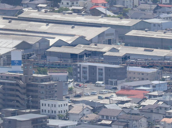 photo：E233系・JR長野C・地附山から