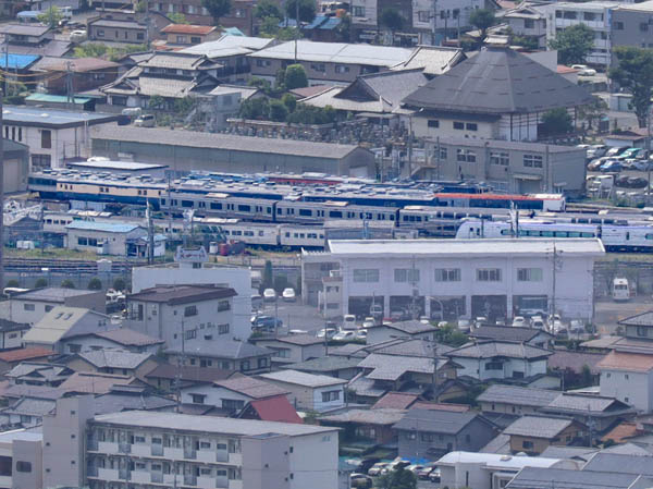 photo：JR長野C,185系,E217系：地附山から